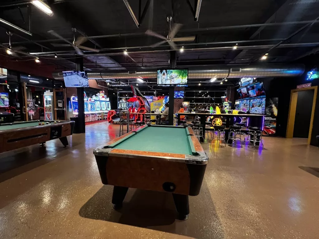 Brickopolis Entertainment | Play pool in Oklahoma City, OK