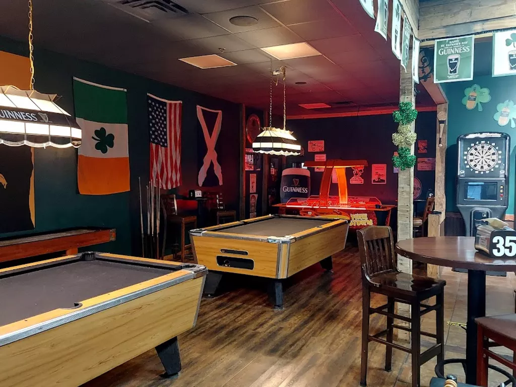 Last Chance Bar | Play pool in Daytona Beach, FL | ChalkySticks - Find ...
