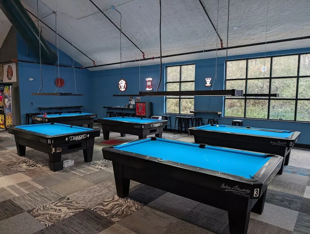 HWY 67 Roadhouse Bar and Grill | Play pool in Decatur, AL ...