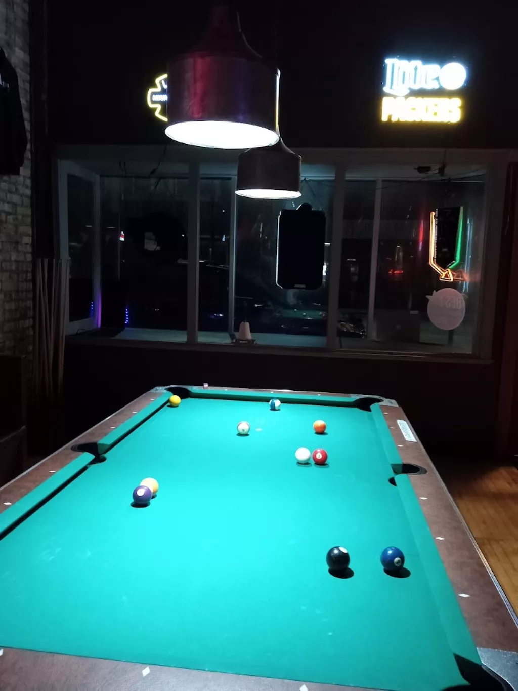 Dickie's Bar | Play pool in Mount Pleasant, WI | ChalkySticks - Find ...