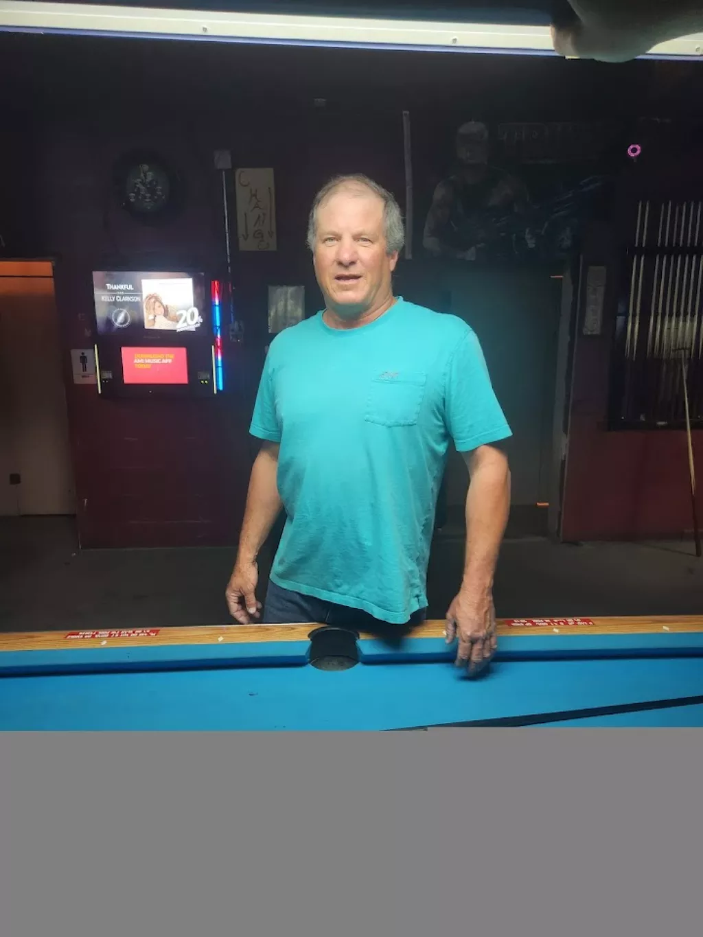 Rob Holt Pool Cave | Play pool in Holt, FL | ChalkySticks - Find, Play, and Watch Pool