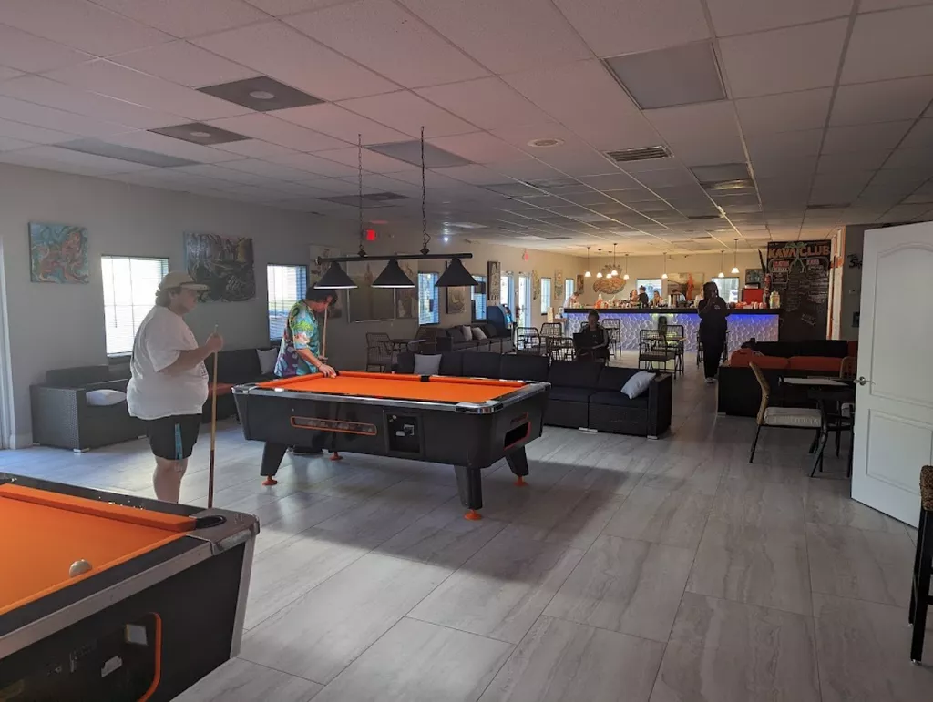 Kava T Club & After Hours/ Vape Shop | Play pool in Melbourne, FL |  ChalkySticks