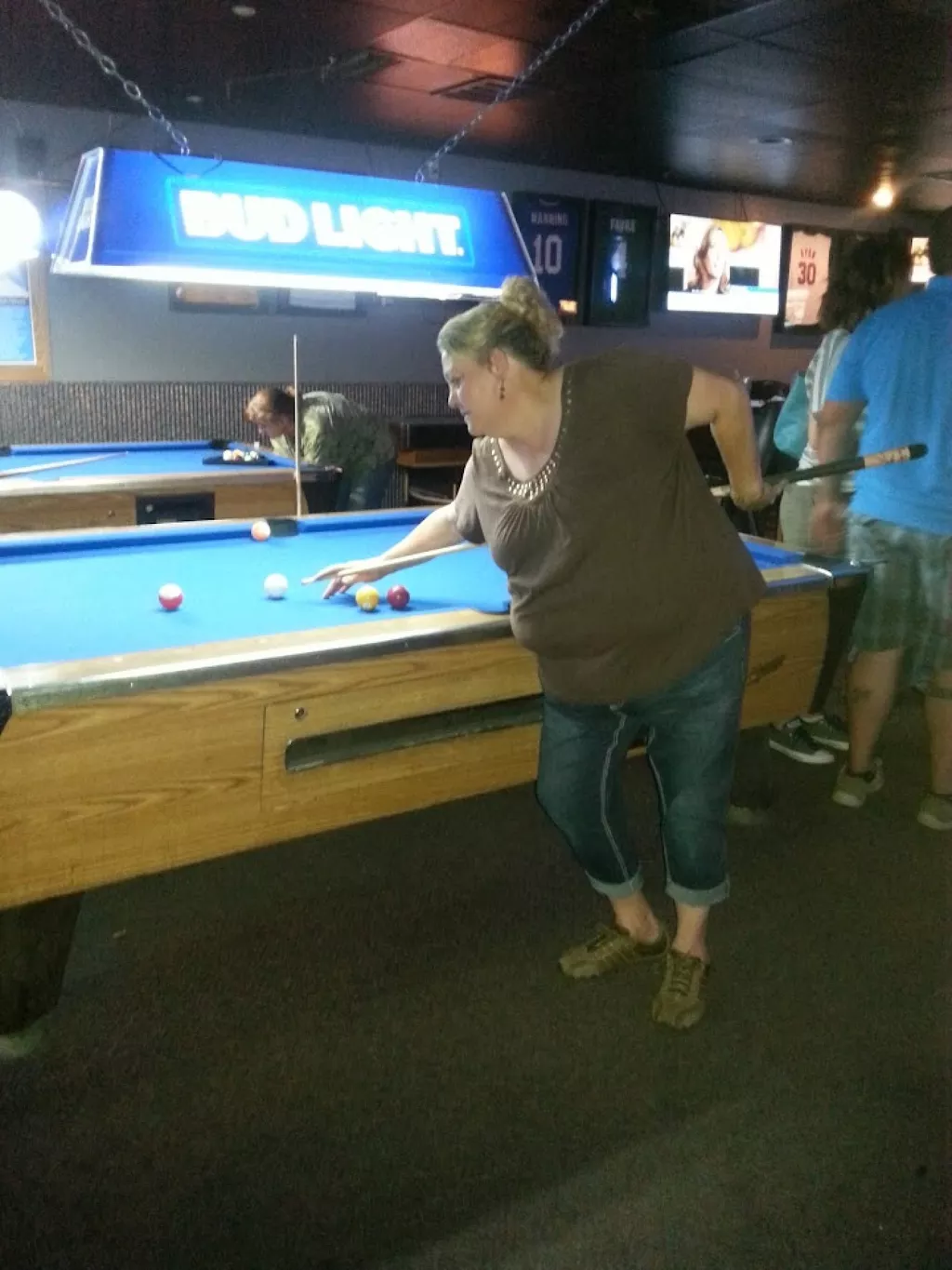 Hooligan's Sports Bar | Play pool in Billings, MT | ChalkySticks - Find ...