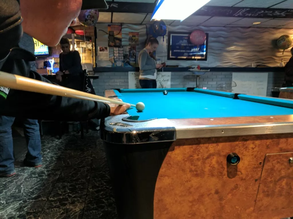 Rally Point Inn & Pub | Play pool in Foxborough, MA | ChalkySticks ...