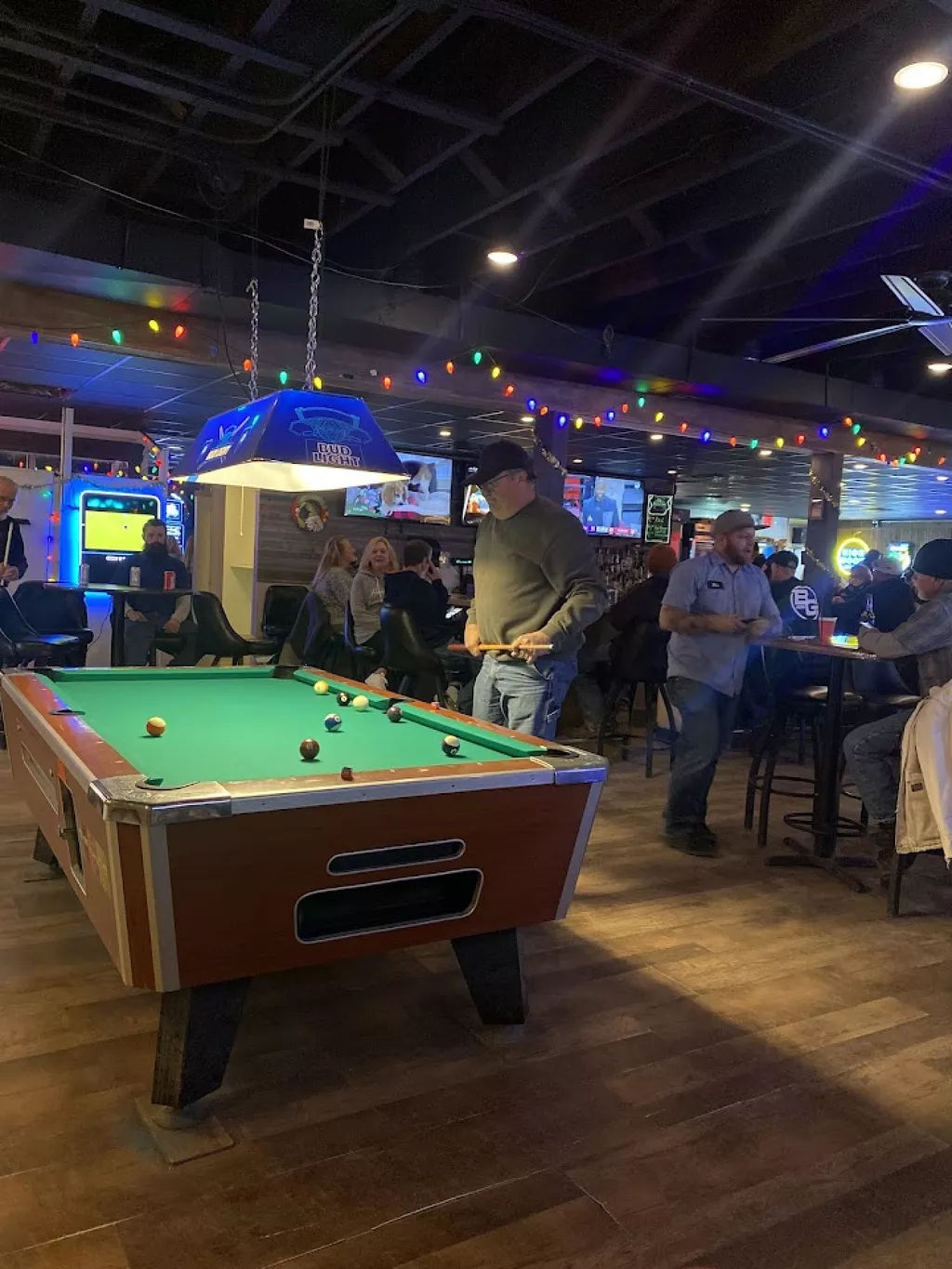Rookies Sports Bar | Play pool in Mattoon, IL | ChalkySticks - Find ...