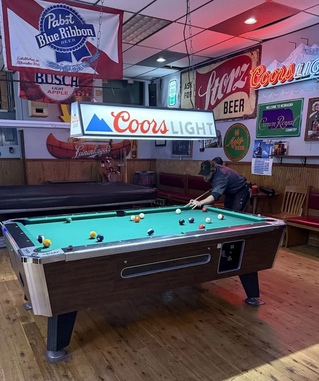 Micek's Shangri-la Bar | Play pool in Columbus, NE | ChalkySticks