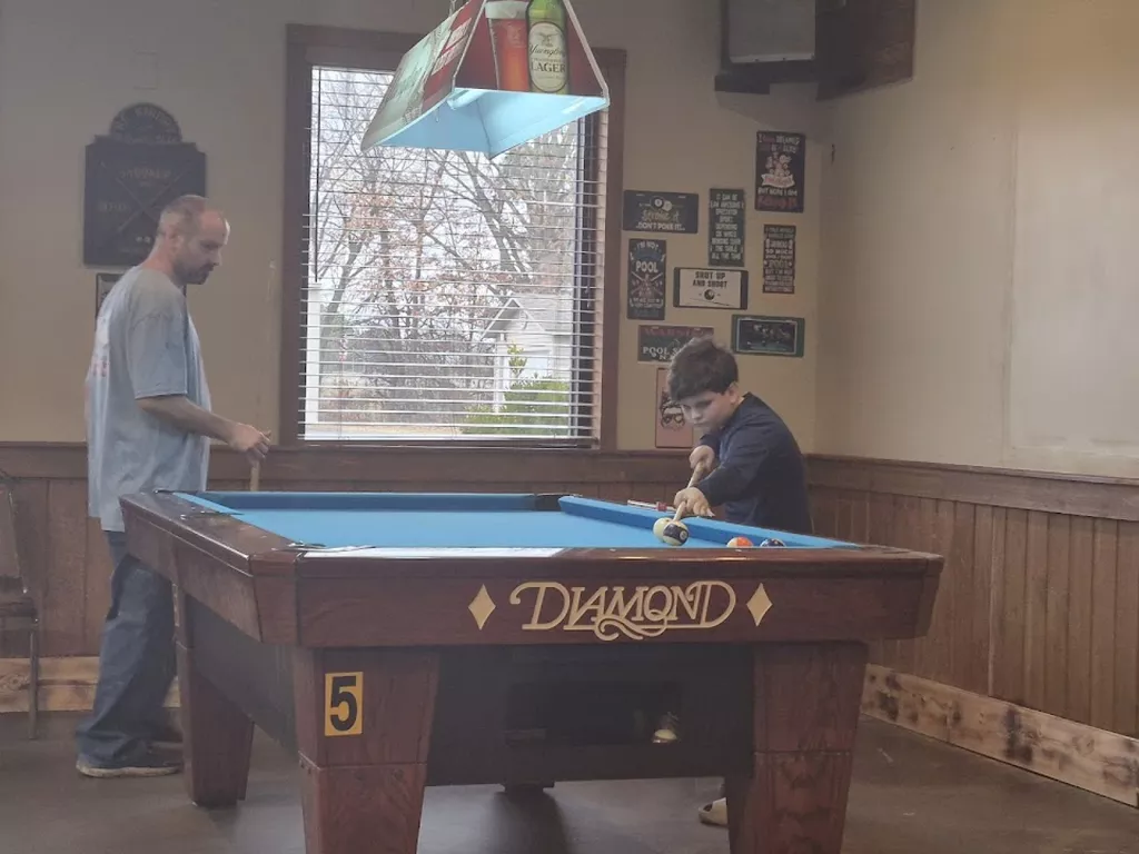 Sully's Billiards Bar & Grill | Play pool in Metropolis, IL ...