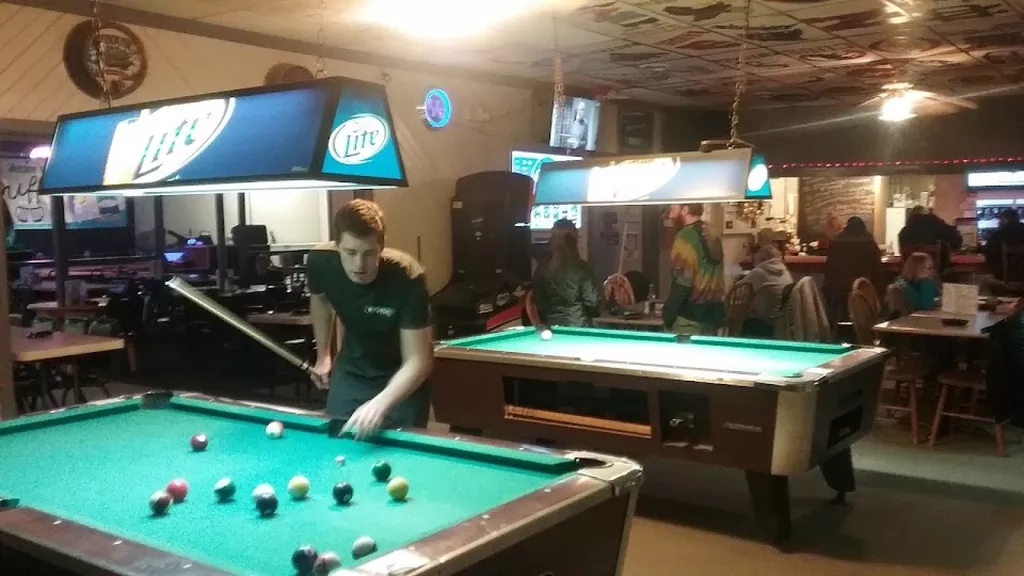 Duff's | Play pool in Columbia City, IN | ChalkySticks - Find, Play ...