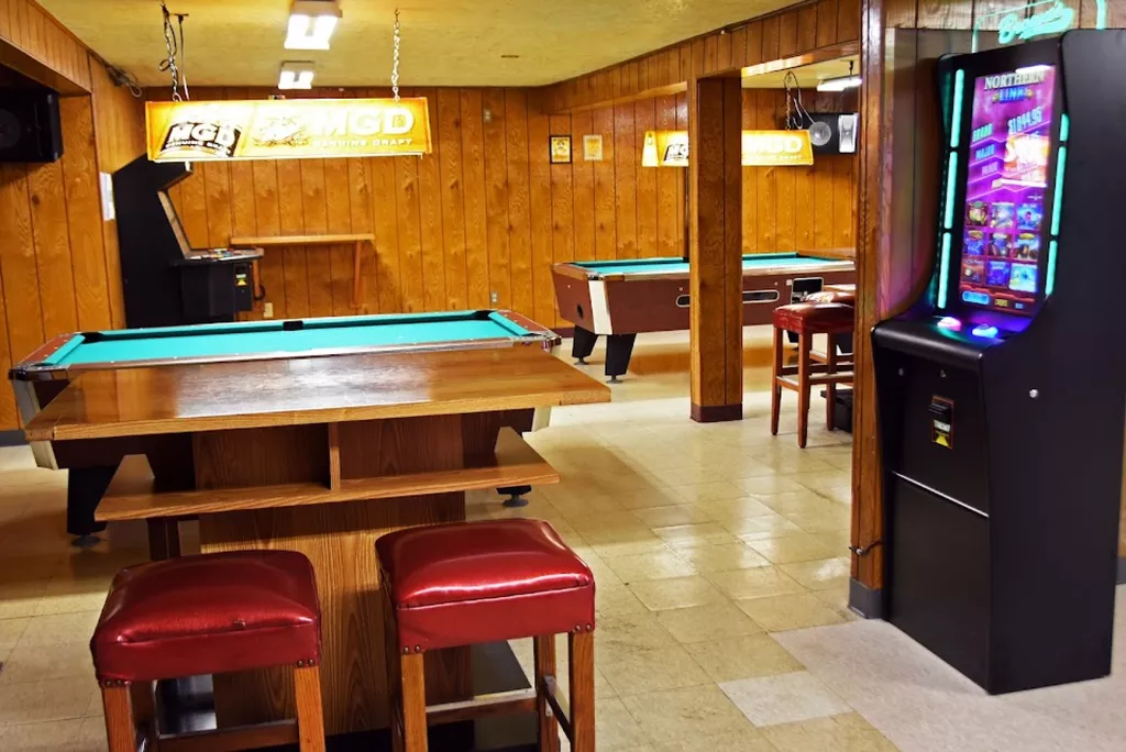 Melody Gardens | Play pool in Marshfield, WI | ChalkySticks - Find ...