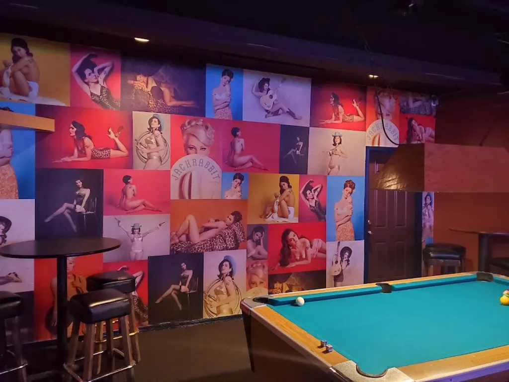 The Jackrabbit Lounge | Play pool in Tucson, AZ | ChalkySticks - Find ...