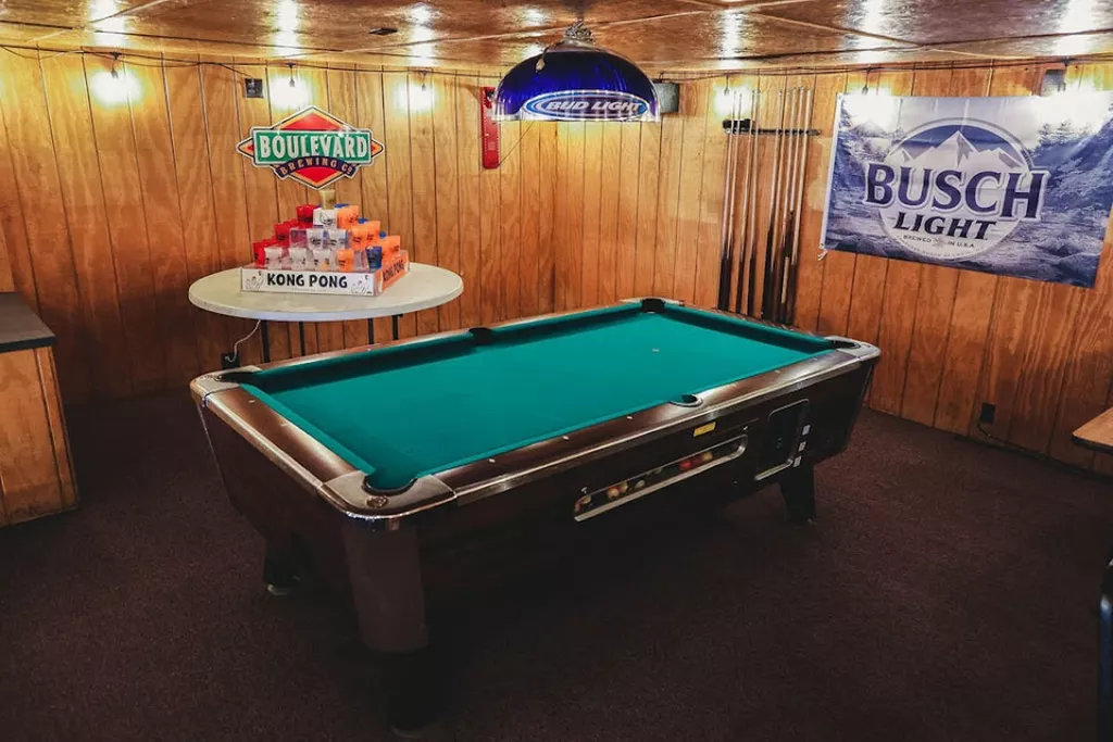 Rusty Rooster Saloon | Play pool in Yutan, NE | ChalkySticks - Find ...