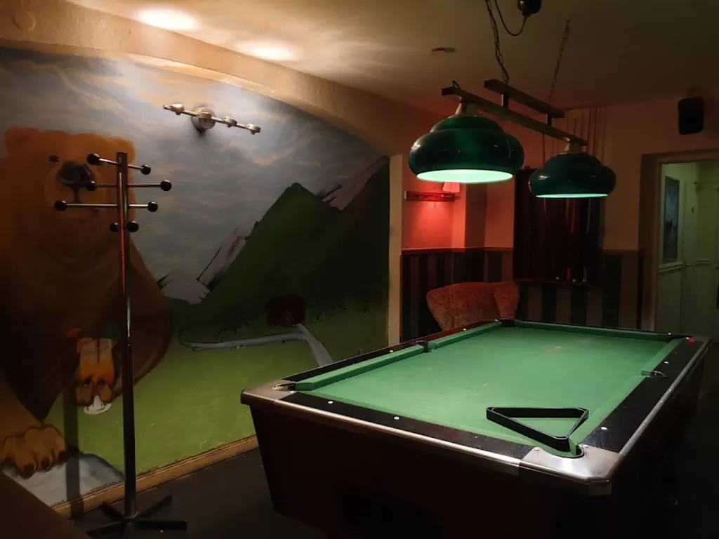 Zaher's Lounge - Café - Bar | Play pool in Berlin, BE | ChalkySticks