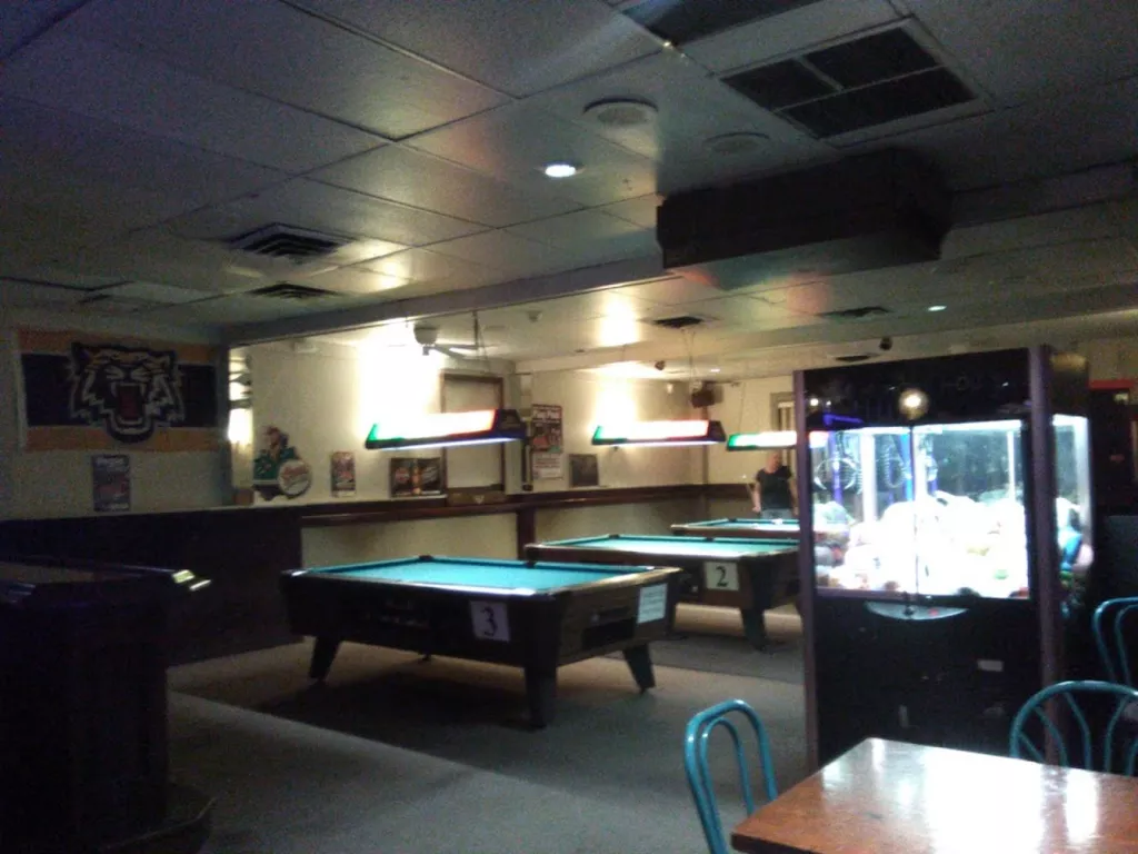 Barton Touchdown Pub | Play pool in Hamilton, ON | ChalkySticks - Find ...