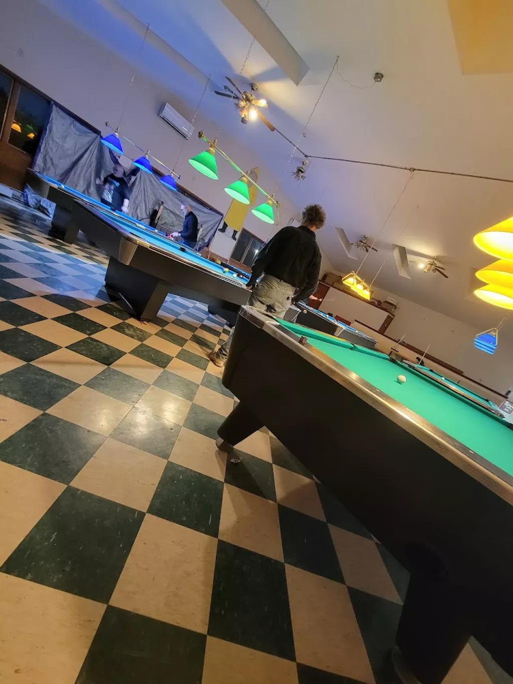 ALLPLaY Family Entertainment Center-Belfast | Play pool in Belfast, ME ...