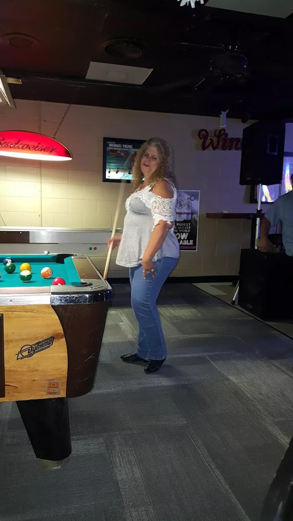 Island Club Sports Bar | Play pool in Dallas, TX | ChalkySticks - Find ...