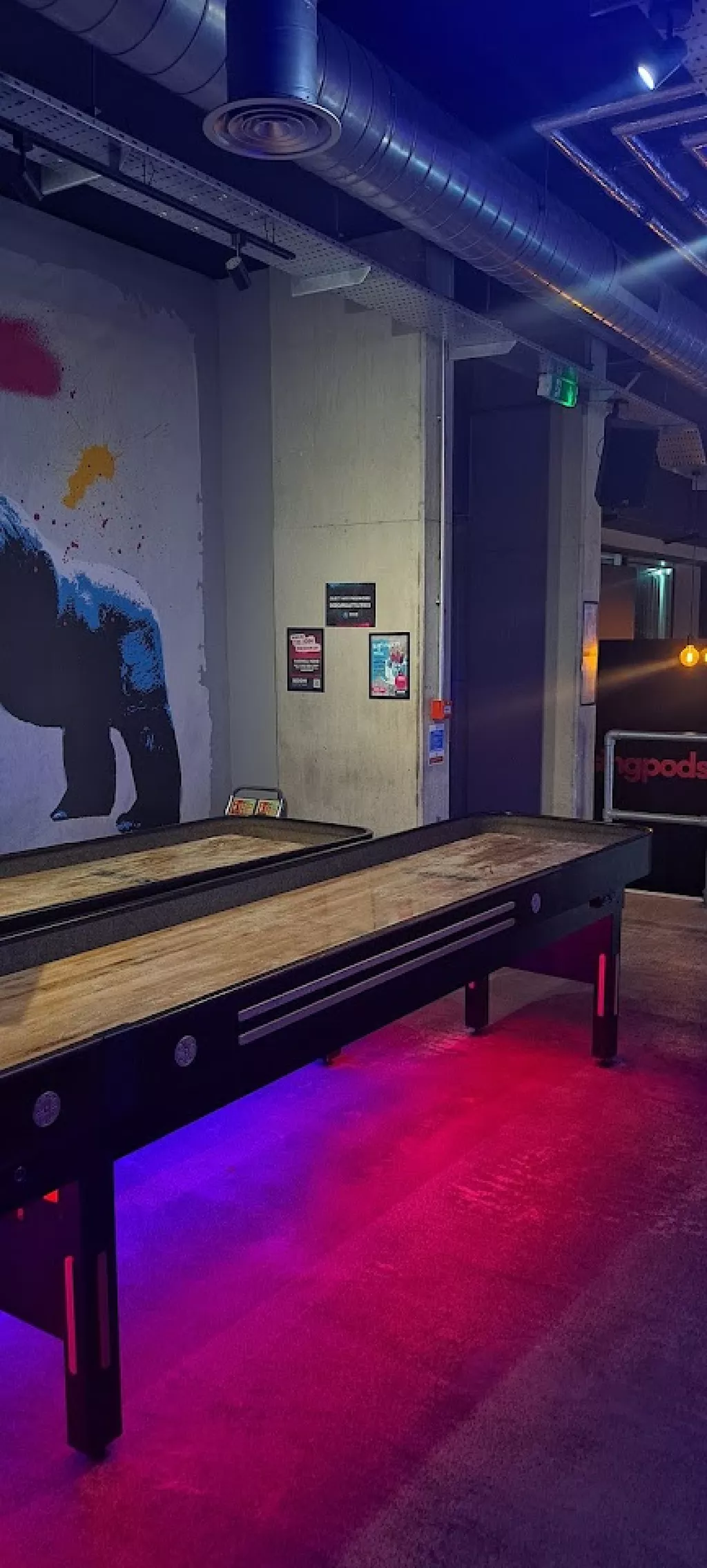 Boom Battle Bar Liverpool Street | Play pool in London, England ...