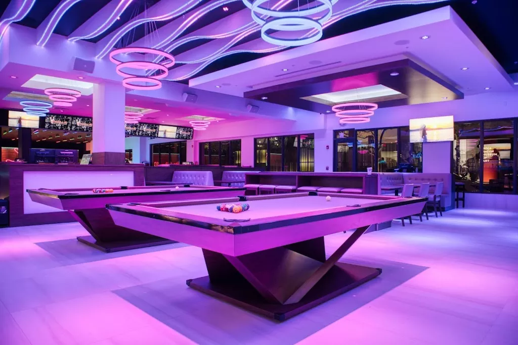 Strike 10 Bowling | Play pool in Boca Raton, FL | ChalkySticks - Find ...