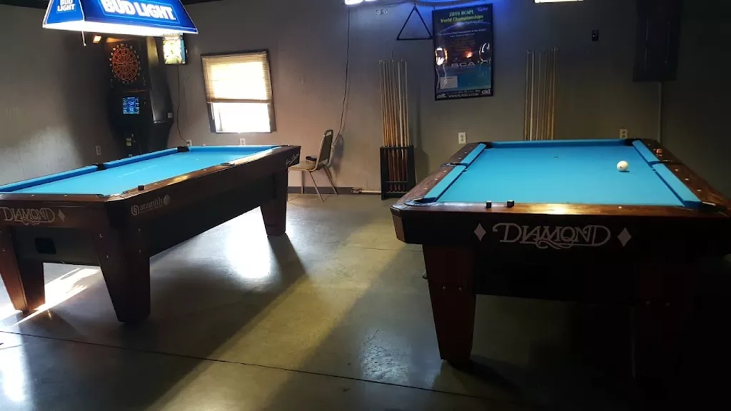Sully's Billiards Bar & Grill | Play pool in Metropolis, IL ...