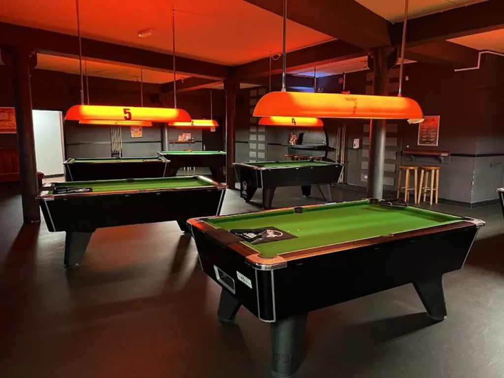 Legends Sports Bar, Aberdeen | Play pool in Aberdeen, Scotland ...