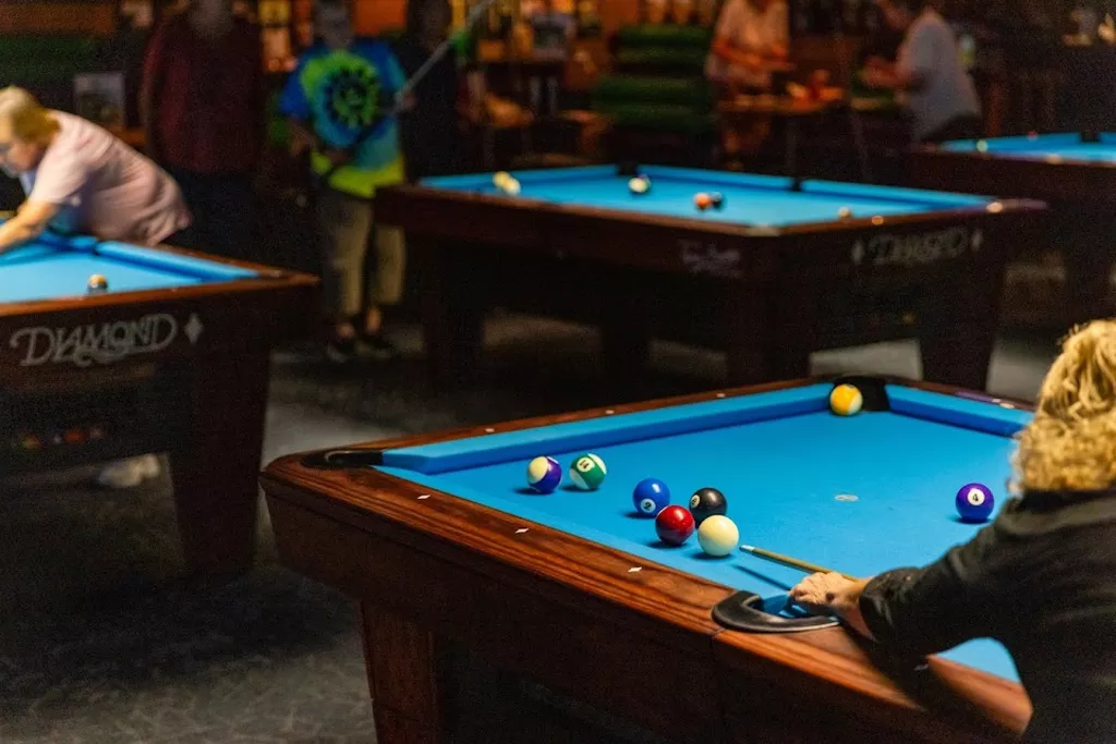 Greenfields Pool & Sports Bar | Play pool in Lakewood, CO ...